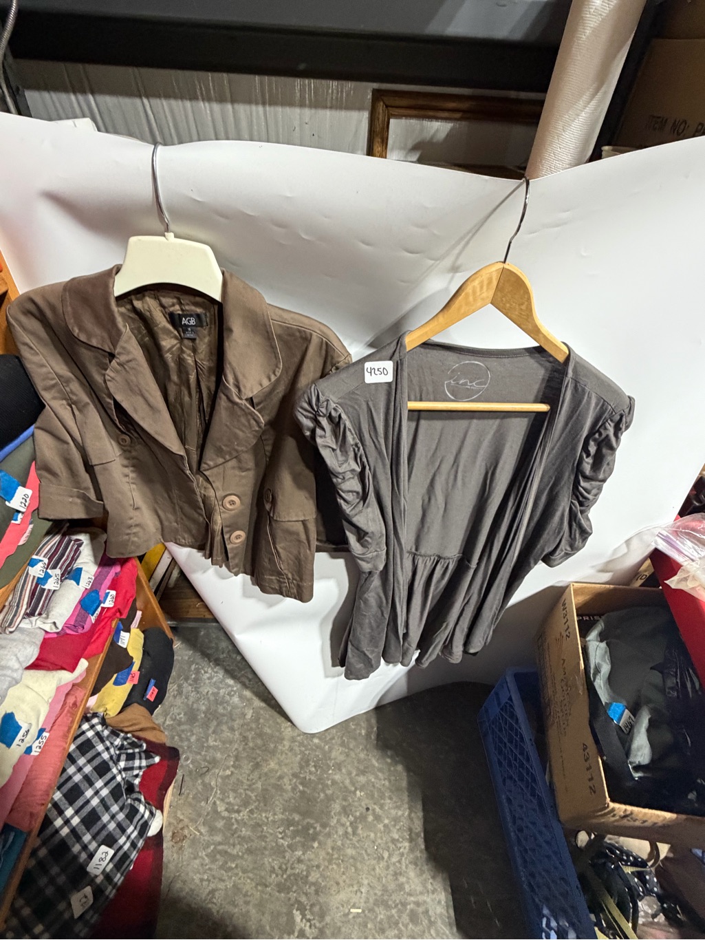 #4250-Agb Brown Cropped Jacket And Inc Gray Open-Front Cardigan Set